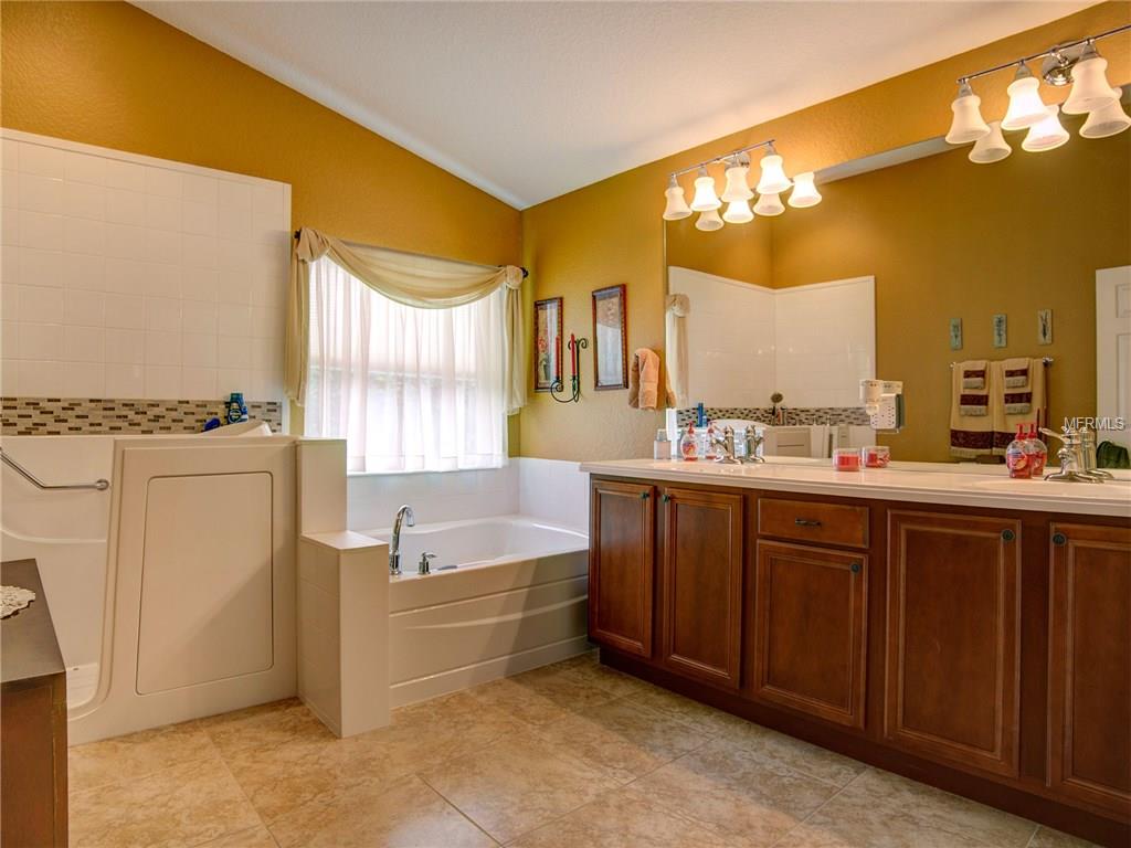 523 CORTEZ DRIVE, DAVENPORT, Florida 33837, 3 Bedrooms Bedrooms, 9 Rooms Rooms,2 BathroomsBathrooms,Residential,For sale,CORTEZ,S4855388