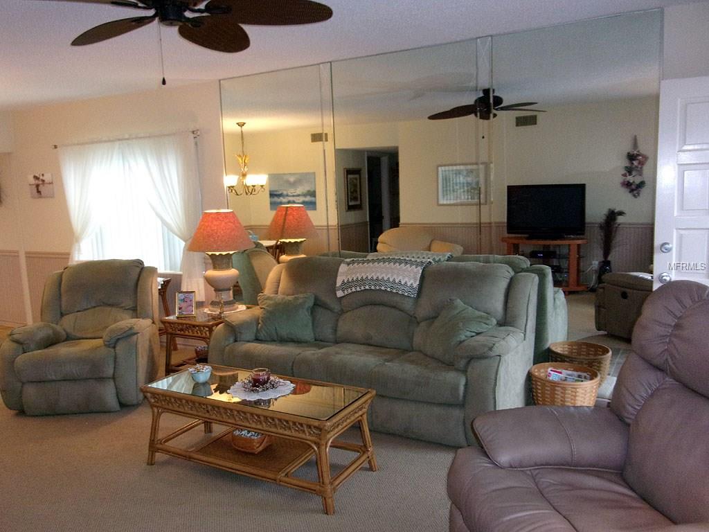 2379 FINLANDIA LANE CLEARWATER, Florida 33763, 2 Bedrooms Bedrooms, 5 Rooms Rooms,2 BathroomsBathrooms,Residential,For sale,FINLANDIA,U7844352