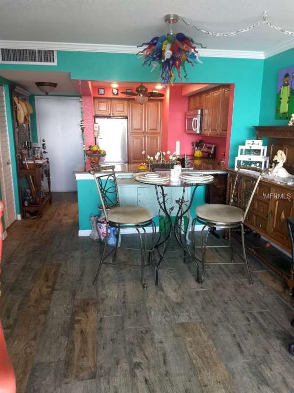 6361 BAHIA DEL MAR BOULEVARD, ST PETERSBURG, Florida 33715, 1 Bedroom Bedrooms, 4 Rooms Rooms,1 BathroomBathrooms,Residential,For sale,BAHIA DEL MAR,U7844978