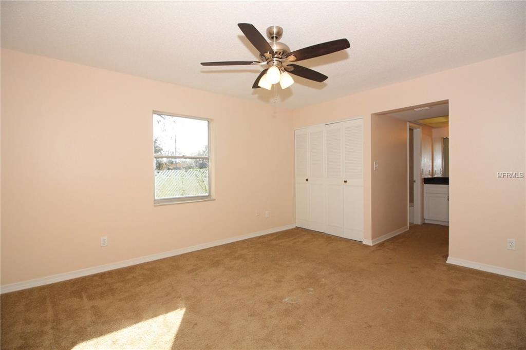 5301 PINEVIEW WAY, APOPKA, Florida 32703, 3 Bedrooms Bedrooms, 5 Rooms Rooms,2 BathroomsBathrooms,Residential,For sale,PINEVIEW,O5558524