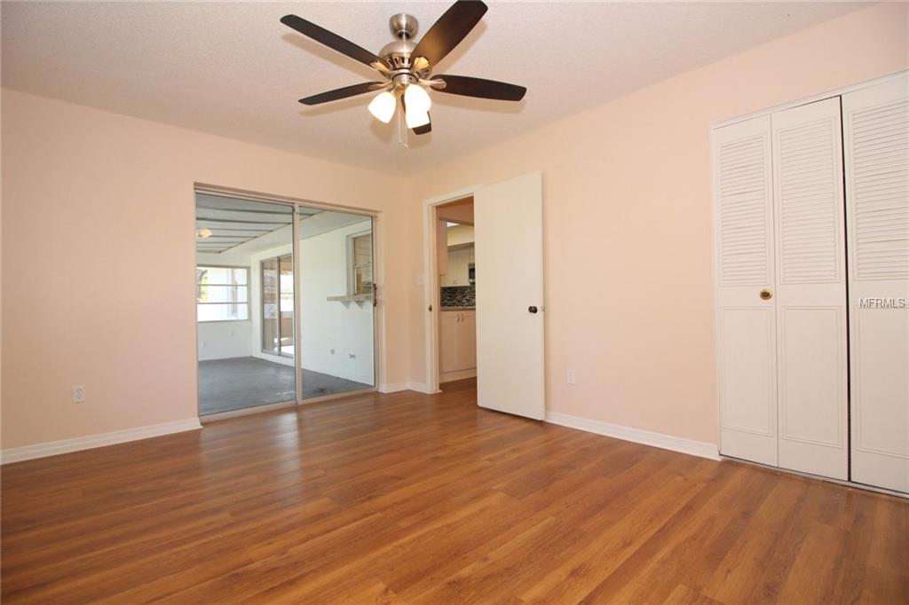 5301 PINEVIEW WAY, APOPKA, Florida 32703, 3 Bedrooms Bedrooms, 5 Rooms Rooms,2 BathroomsBathrooms,Residential,For sale,PINEVIEW,O5558524