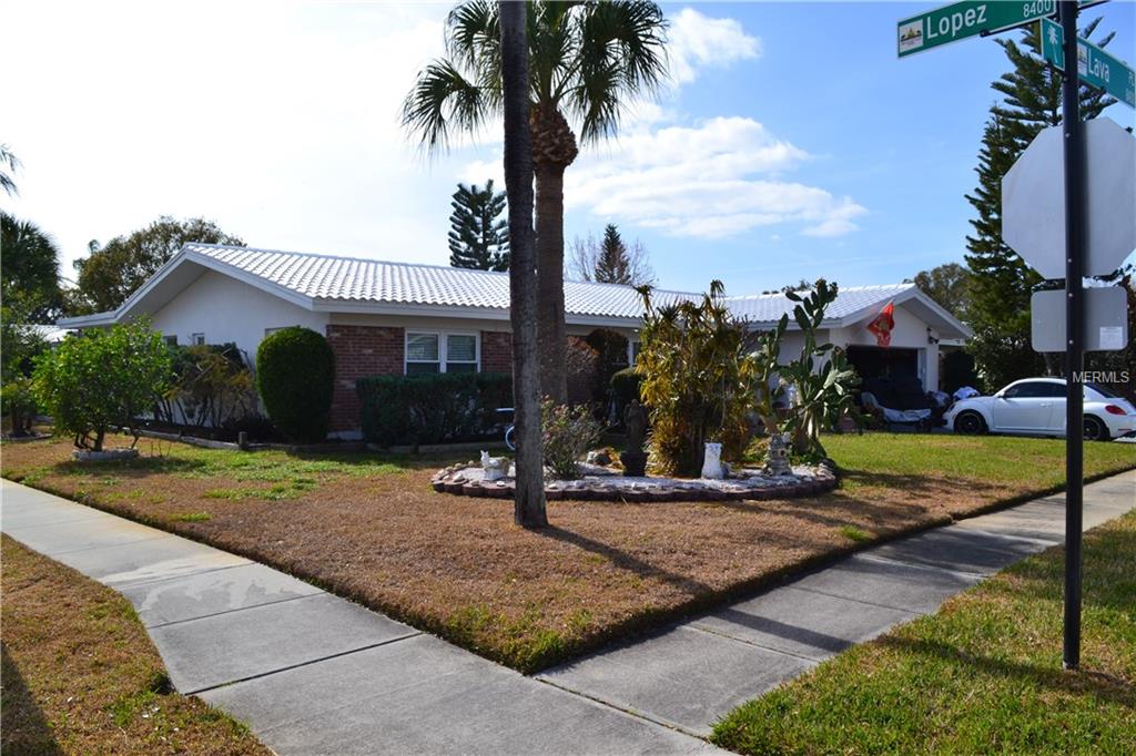 8402 LAVA PLACE, TAMPA, Florida 33615, 3 Bedrooms Bedrooms, 5 Rooms Rooms,2 BathroomsBathrooms,Residential,For sale,LAVA,H2204560