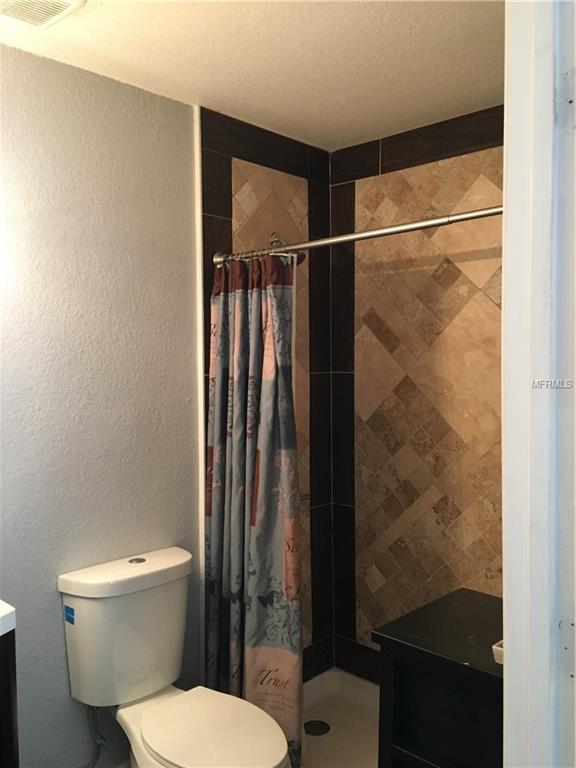 9481 HIGHLAND OAK DR., TAMPA, Florida 33647, 2 Bedrooms Bedrooms, 6 Rooms Rooms,2 BathroomsBathrooms,Residential,For sale,HIGHLAND OAK DR.,T2927261