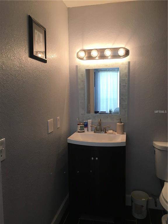 9481 HIGHLAND OAK DR., TAMPA, Florida 33647, 2 Bedrooms Bedrooms, 6 Rooms Rooms,2 BathroomsBathrooms,Residential,For sale,HIGHLAND OAK DR.,T2927261