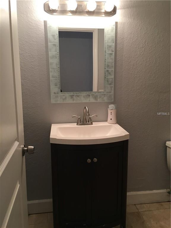 9481 HIGHLAND OAK DR., TAMPA, Florida 33647, 2 Bedrooms Bedrooms, 6 Rooms Rooms,2 BathroomsBathrooms,Residential,For sale,HIGHLAND OAK DR.,T2927261