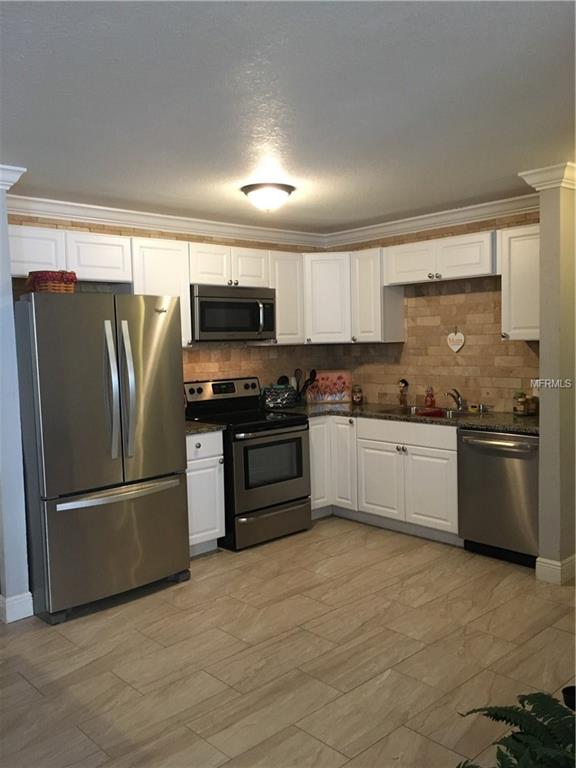 9481 HIGHLAND OAK DR., TAMPA, Florida 33647, 2 Bedrooms Bedrooms, 6 Rooms Rooms,2 BathroomsBathrooms,Residential,For sale,HIGHLAND OAK DR.,T2927261