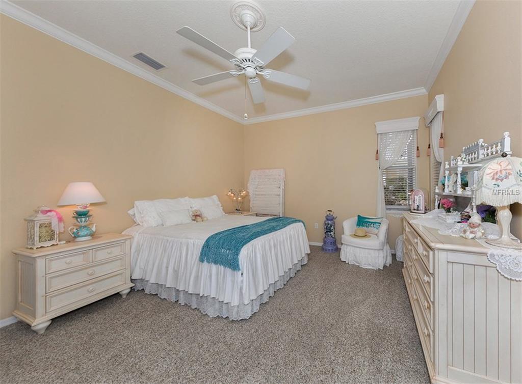 304 RIO TERRA, VENICE, Florida 34285, 3 Bedrooms Bedrooms, 8 Rooms Rooms,3 BathroomsBathrooms,Residential,For sale,RIO TERRA,N5916338