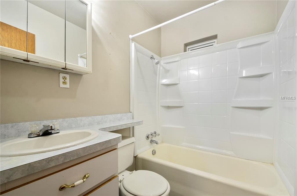 434 CONNECTICUT AVENUE, SAINT CLOUD, Florida 34769, 2 Bedrooms Bedrooms, 5 Rooms Rooms,1 BathroomBathrooms,Residential,For sale,CONNECTICUT,O5561306