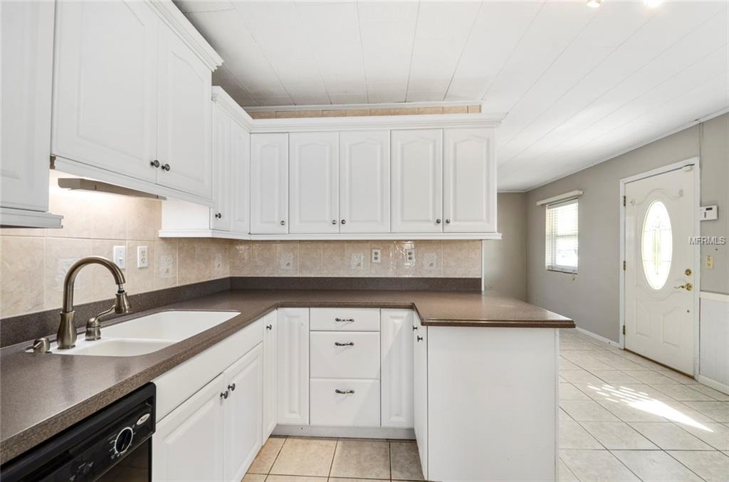 434 CONNECTICUT AVENUE, SAINT CLOUD, Florida 34769, 2 Bedrooms Bedrooms, 5 Rooms Rooms,1 BathroomBathrooms,Residential,For sale,CONNECTICUT,O5561306