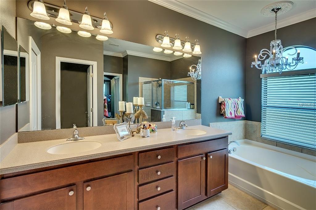 5707 LEXINGTON DRIVE, PARRISH, Florida 34219, 5 Bedrooms Bedrooms, 3 Rooms Rooms,3 BathroomsBathrooms,Residential,For sale,LEXINGTON,A4209807