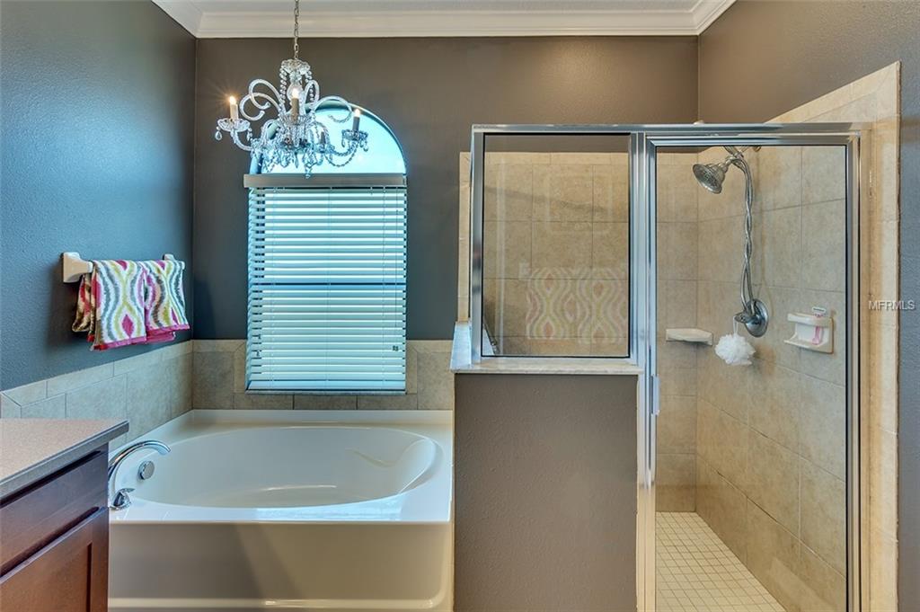 5707 LEXINGTON DRIVE, PARRISH, Florida 34219, 5 Bedrooms Bedrooms, 3 Rooms Rooms,3 BathroomsBathrooms,Residential,For sale,LEXINGTON,A4209807