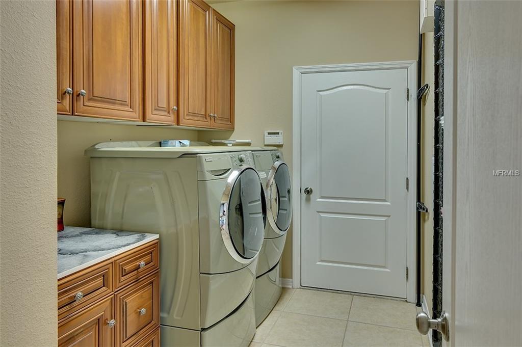 5707 LEXINGTON DRIVE, PARRISH, Florida 34219, 5 Bedrooms Bedrooms, 3 Rooms Rooms,3 BathroomsBathrooms,Residential,For sale,LEXINGTON,A4209807