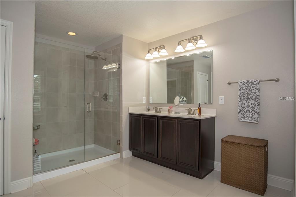 2315 AVELLINO AVENUE, SAINT CLOUD, Florida 34771, 5 Bedrooms Bedrooms, 3 Rooms Rooms,3 BathroomsBathrooms,Residential,For sale,AVELLINO,S4857025