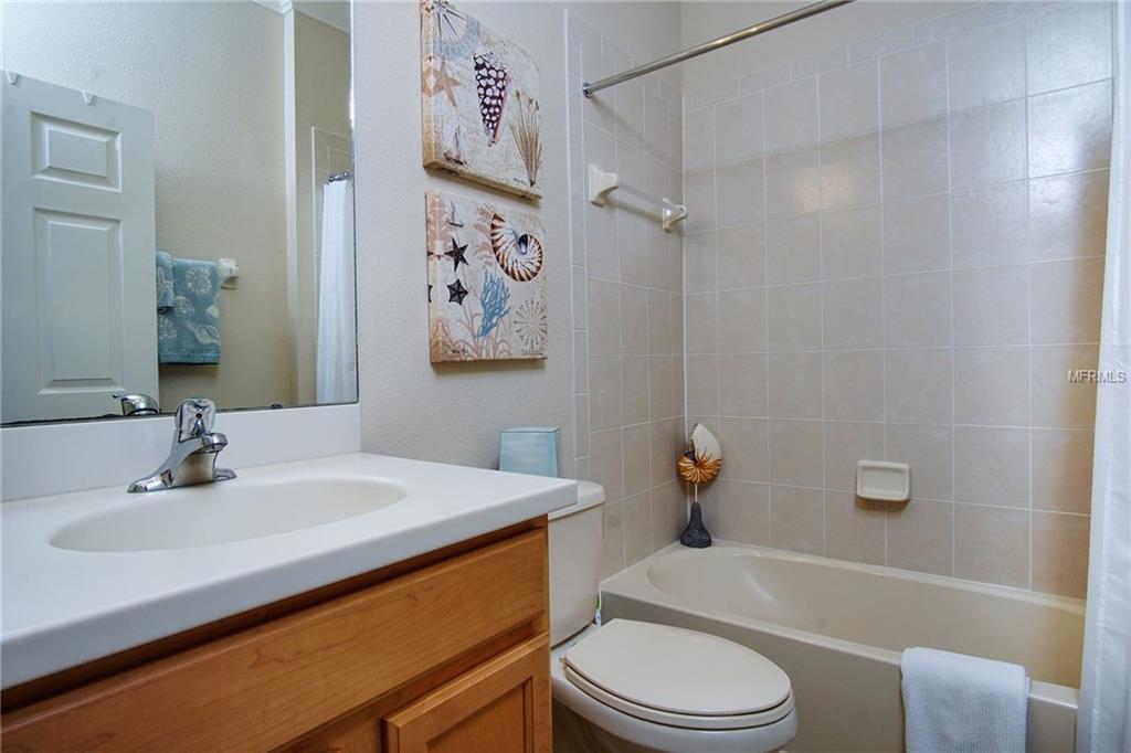 5663 SUNSET FALLS DRIVE, APOLLO BEACH, Florida 33572, 2 Bedrooms Bedrooms, 5 Rooms Rooms,2 BathroomsBathrooms,Residential,For sale,SUNSET FALLS,T2928397