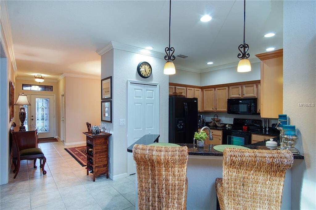 5663 SUNSET FALLS DRIVE, APOLLO BEACH, Florida 33572, 2 Bedrooms Bedrooms, 5 Rooms Rooms,2 BathroomsBathrooms,Residential,For sale,SUNSET FALLS,T2928397