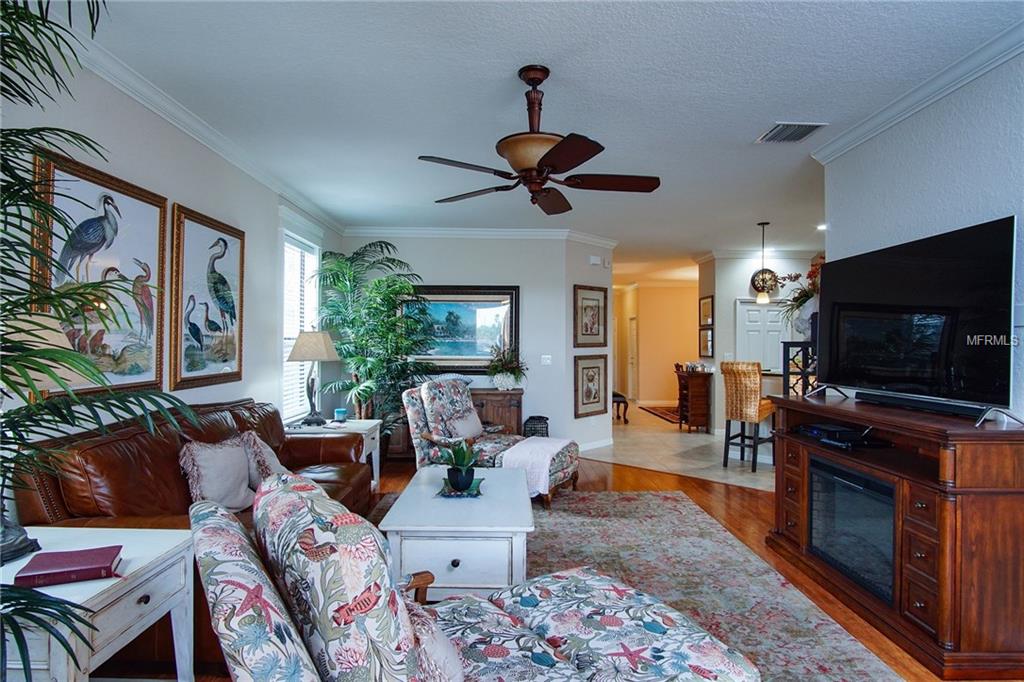 5663 SUNSET FALLS DRIVE, APOLLO BEACH, Florida 33572, 2 Bedrooms Bedrooms, 5 Rooms Rooms,2 BathroomsBathrooms,Residential,For sale,SUNSET FALLS,T2928397