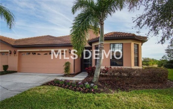 5663 SUNSET FALLS DRIVE, APOLLO BEACH, Florida 33572, 2 Bedrooms Bedrooms, 5 Rooms Rooms,2 BathroomsBathrooms,Residential,For sale,SUNSET FALLS,T2928397