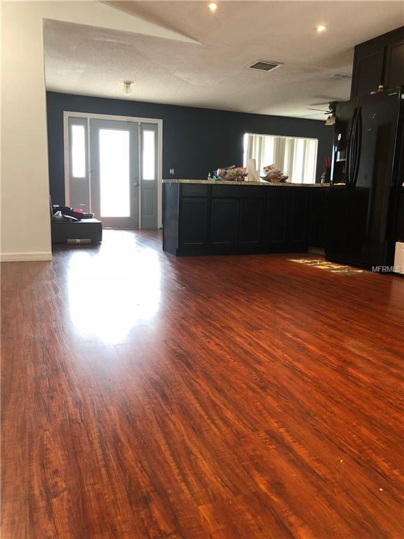 2185 MARBLE AVENUE, SPRING HILL, Florida 34609, 3 Bedrooms Bedrooms, 5 Rooms Rooms,2 BathroomsBathrooms,Residential,For sale,MARBLE,T2910609