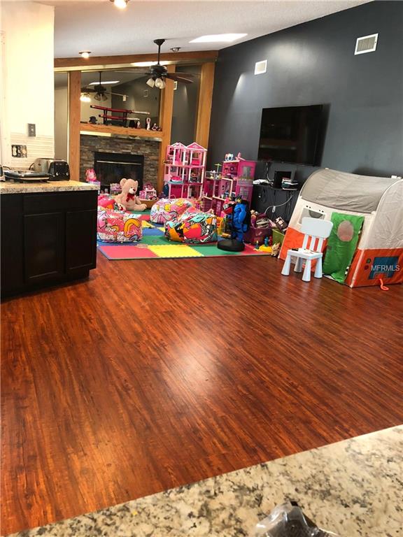 2185 MARBLE AVENUE, SPRING HILL, Florida 34609, 3 Bedrooms Bedrooms, 5 Rooms Rooms,2 BathroomsBathrooms,Residential,For sale,MARBLE,T2910609