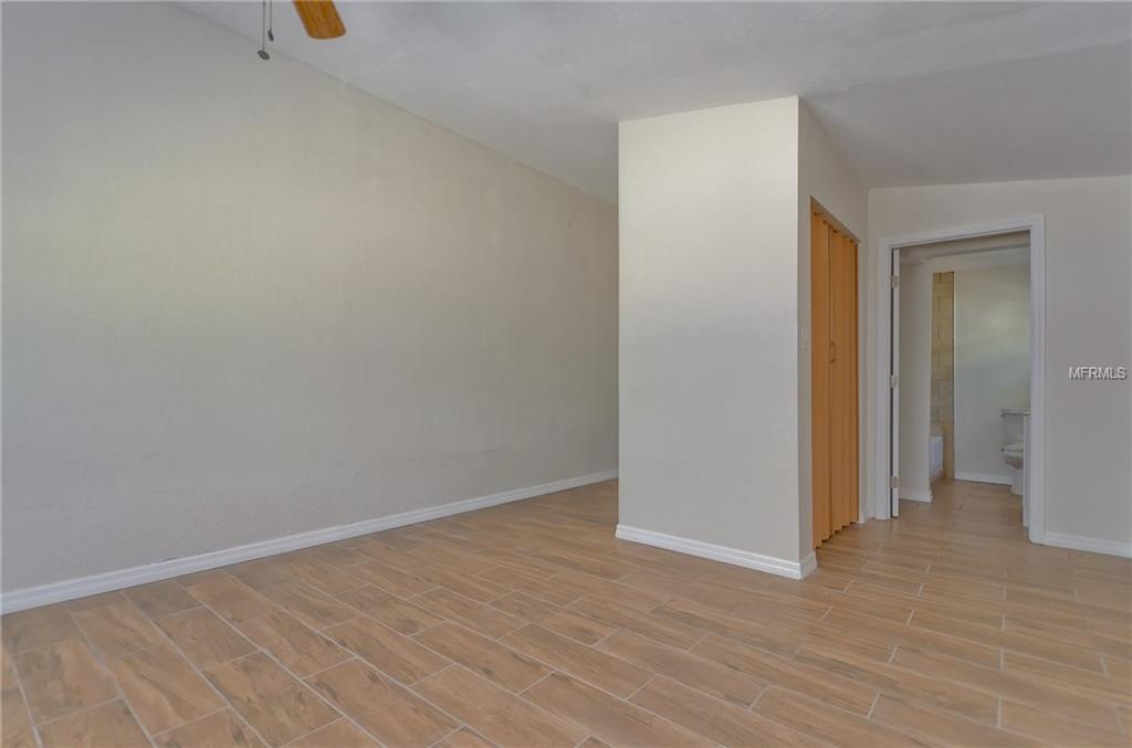 9804 N 10TH STREET, TAMPA, Florida 33612, 3 Bedrooms Bedrooms, 5 Rooms Rooms,2 BathroomsBathrooms,Residential,For sale,10TH,T2923419