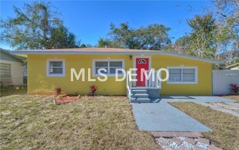 9804 N 10TH STREET, TAMPA, Florida 33612, 3 Bedrooms Bedrooms, 5 Rooms Rooms,2 BathroomsBathrooms,Residential,For sale,10TH,T2923419