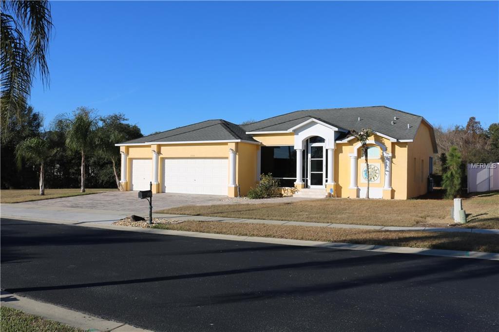 1553 CRAZY HORSE DRIVE, LUTZ, Florida 33559, 3 Bedrooms Bedrooms, 6 Rooms Rooms,2 BathroomsBathrooms,Residential,For sale,CRAZY HORSE,H2204515