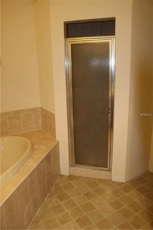 1553 CRAZY HORSE DRIVE, LUTZ, Florida 33559, 3 Bedrooms Bedrooms, 6 Rooms Rooms,2 BathroomsBathrooms,Residential,For sale,CRAZY HORSE,H2204515