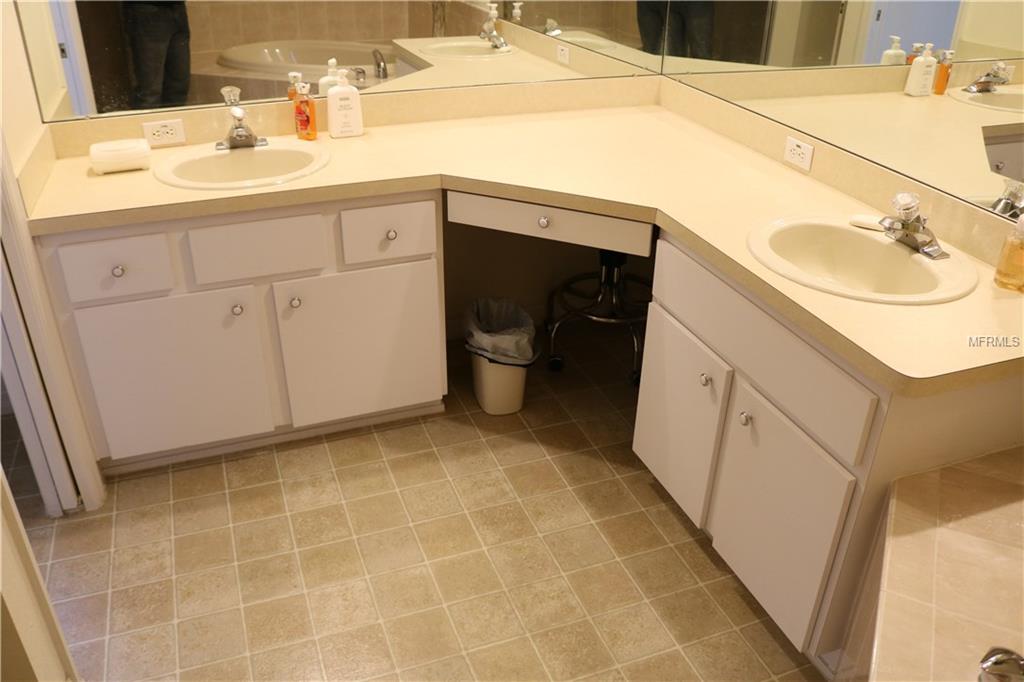 1553 CRAZY HORSE DRIVE, LUTZ, Florida 33559, 3 Bedrooms Bedrooms, 6 Rooms Rooms,2 BathroomsBathrooms,Residential,For sale,CRAZY HORSE,H2204515