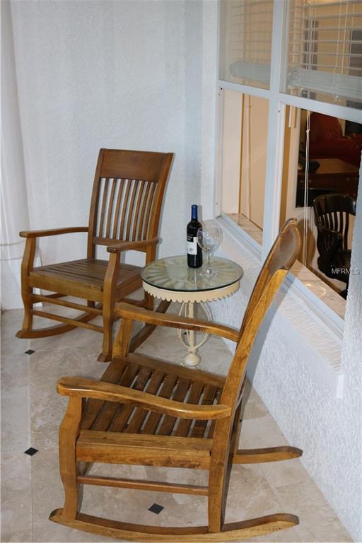 1553 CRAZY HORSE DRIVE, LUTZ, Florida 33559, 3 Bedrooms Bedrooms, 6 Rooms Rooms,2 BathroomsBathrooms,Residential,For sale,CRAZY HORSE,H2204515