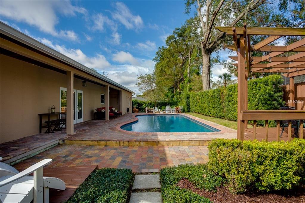 1653 CHEYENNE TRAIL, MAITLAND, Florida 32751, 5 Bedrooms Bedrooms, 8 Rooms Rooms,4 BathroomsBathrooms,Residential,For sale,CHEYENNE,O5559813