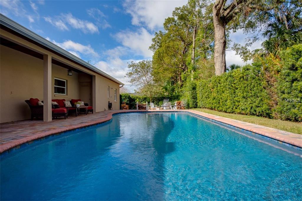 1653 CHEYENNE TRAIL, MAITLAND, Florida 32751, 5 Bedrooms Bedrooms, 8 Rooms Rooms,4 BathroomsBathrooms,Residential,For sale,CHEYENNE,O5559813