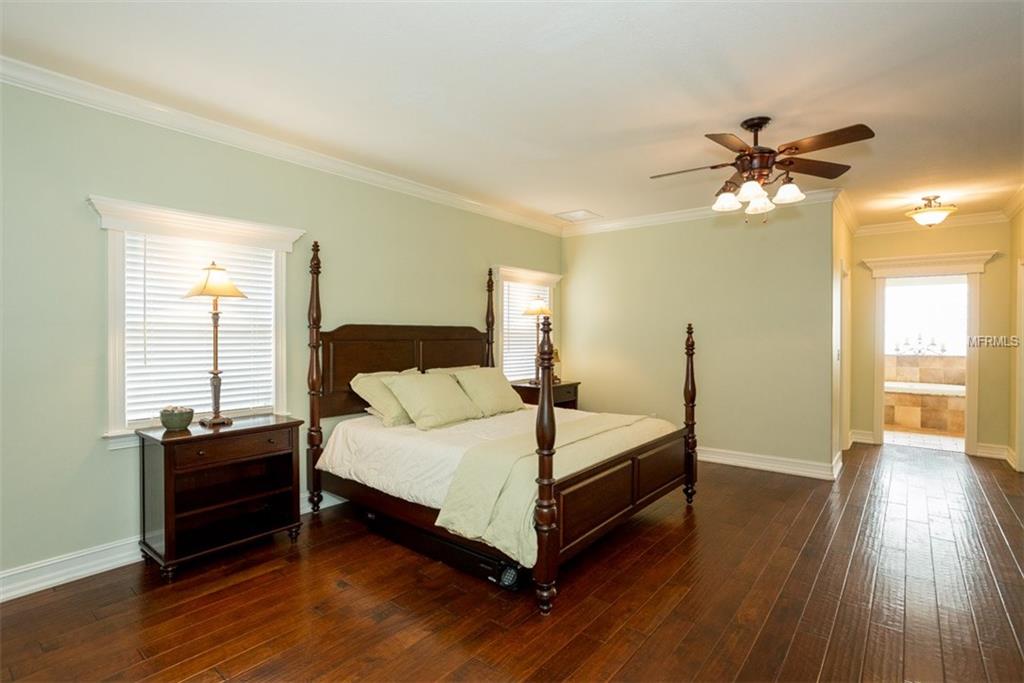 1653 CHEYENNE TRAIL, MAITLAND, Florida 32751, 5 Bedrooms Bedrooms, 8 Rooms Rooms,4 BathroomsBathrooms,Residential,For sale,CHEYENNE,O5559813