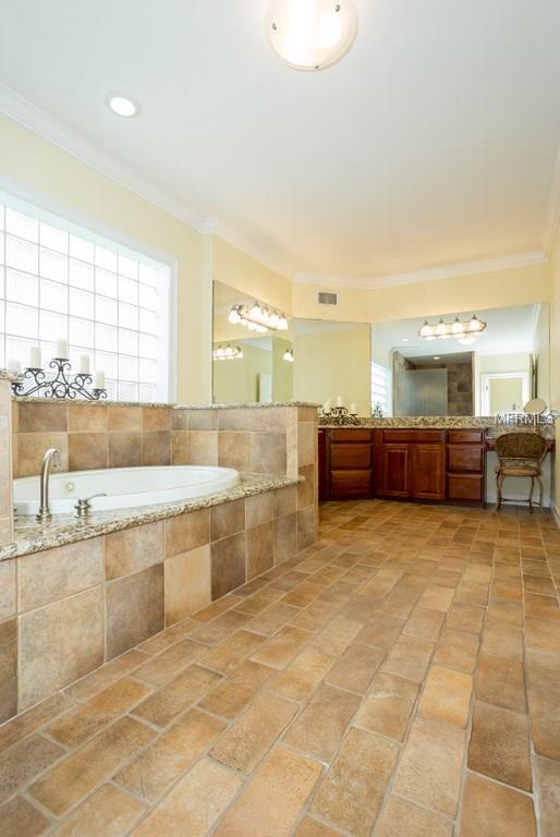 1653 CHEYENNE TRAIL, MAITLAND, Florida 32751, 5 Bedrooms Bedrooms, 8 Rooms Rooms,4 BathroomsBathrooms,Residential,For sale,CHEYENNE,O5559813