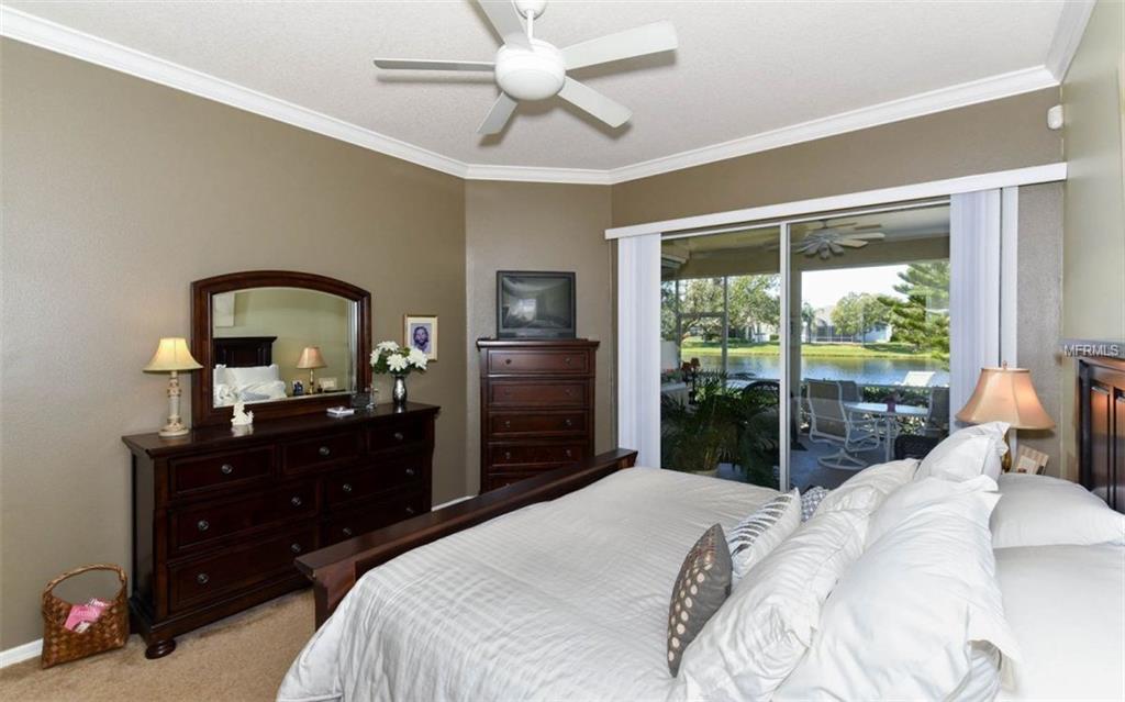 6732 CHESWICK STREET, SARASOTA, Florida 34243, 3 Bedrooms Bedrooms, 8 Rooms Rooms,2 BathroomsBathrooms,Residential,For sale,CHESWICK,A4209302