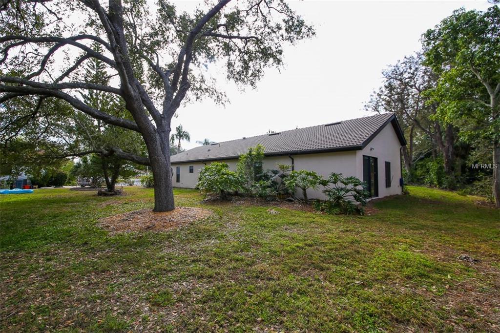 2990 HEATHER BOW, SARASOTA, Florida 34235, 3 Bedrooms Bedrooms, 7 Rooms Rooms,2 BathroomsBathrooms,Residential,For sale,HEATHER BOW,A4209710