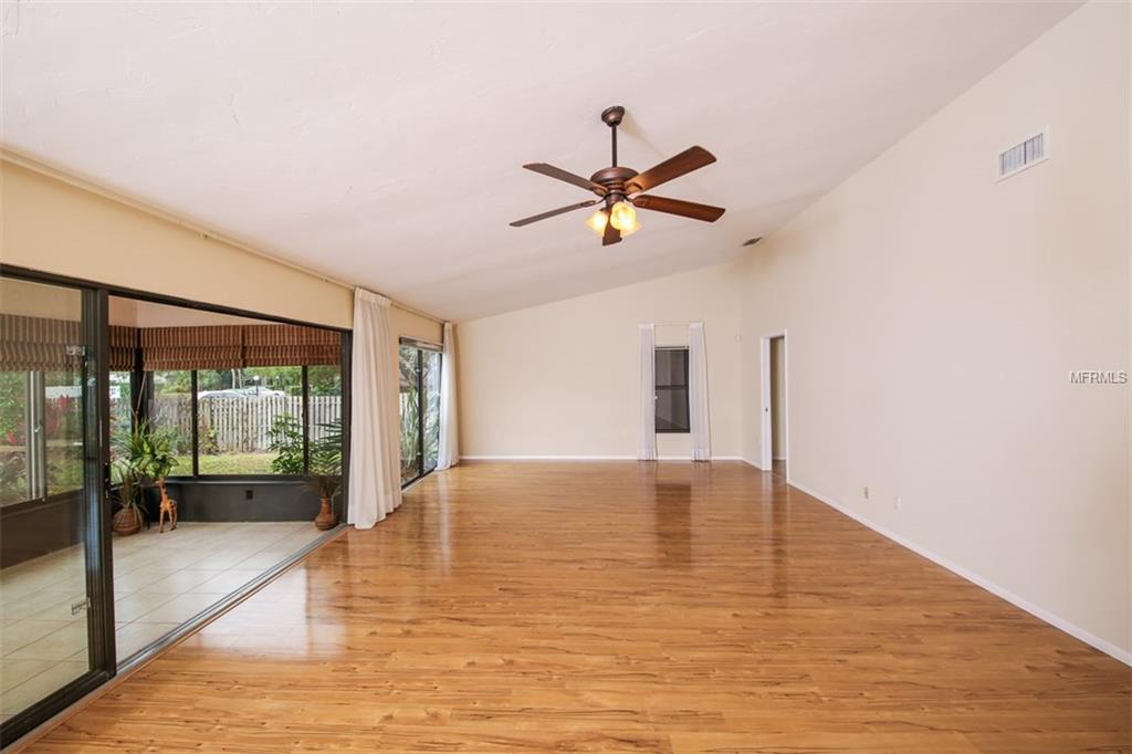 2990 HEATHER BOW, SARASOTA, Florida 34235, 3 Bedrooms Bedrooms, 7 Rooms Rooms,2 BathroomsBathrooms,Residential,For sale,HEATHER BOW,A4209710