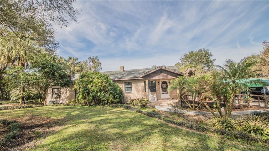 2555 OAK DRIVE, BARTOW, Florida 33830, 4 Bedrooms Bedrooms, 6 Rooms Rooms,2 BathroomsBathrooms,Residential,For sale,OAK,L4725521