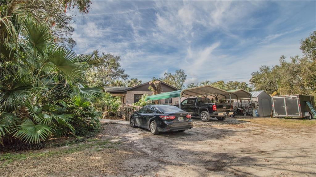 2555 OAK DRIVE, BARTOW, Florida 33830, 4 Bedrooms Bedrooms, 6 Rooms Rooms,2 BathroomsBathrooms,Residential,For sale,OAK,L4725521