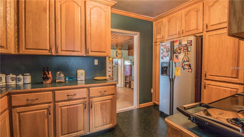 2555 OAK DRIVE, BARTOW, Florida 33830, 4 Bedrooms Bedrooms, 6 Rooms Rooms,2 BathroomsBathrooms,Residential,For sale,OAK,L4725521