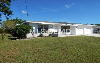 21120 HIGGS DRIVE, PORT CHARLOTTE, Florida 33952, 2 Bedrooms Bedrooms, 6 Rooms Rooms,1 BathroomBathrooms,Residential,For sale,HIGGS,C7244820