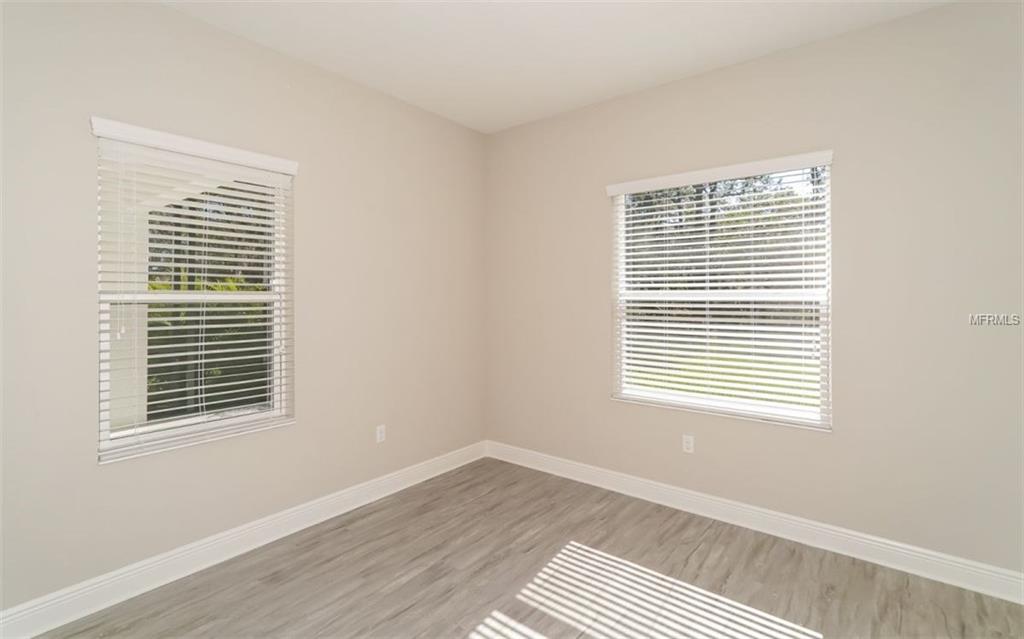 7452 RIDGELAKE CIRCLE, BRADENTON, Florida 34203, 3 Bedrooms Bedrooms, 5 Rooms Rooms,2 BathroomsBathrooms,Residential,For sale,RIDGELAKE,A4201474