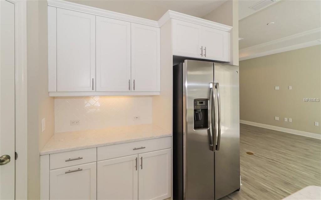 7452 RIDGELAKE CIRCLE, BRADENTON, Florida 34203, 3 Bedrooms Bedrooms, 5 Rooms Rooms,2 BathroomsBathrooms,Residential,For sale,RIDGELAKE,A4201474