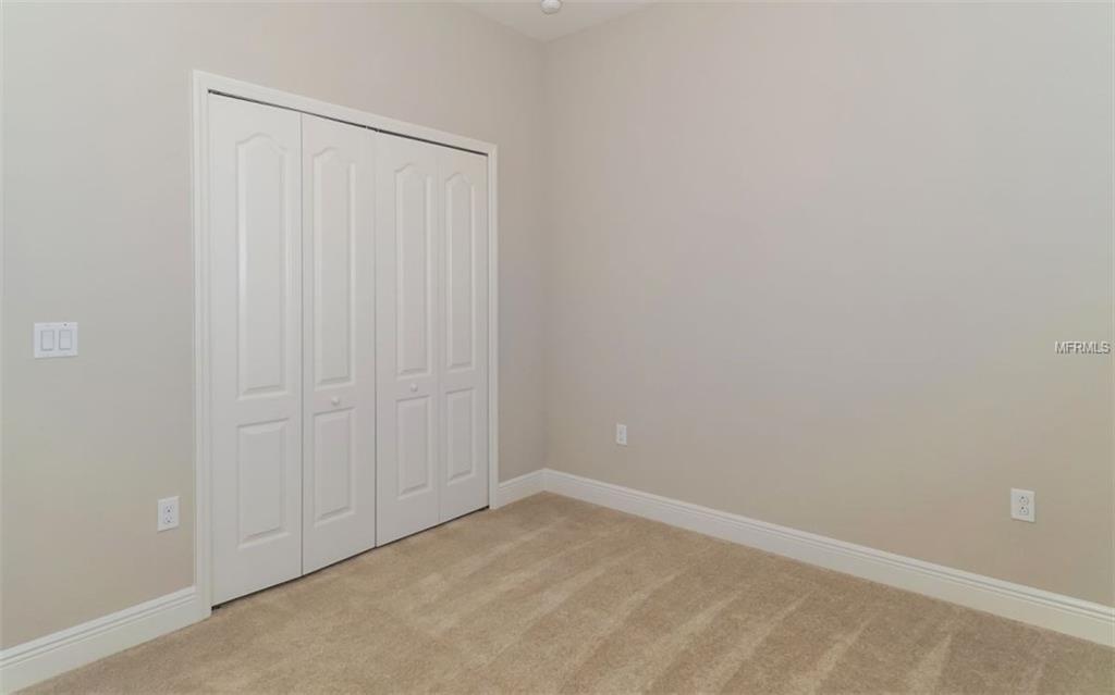 7452 RIDGELAKE CIRCLE, BRADENTON, Florida 34203, 3 Bedrooms Bedrooms, 5 Rooms Rooms,2 BathroomsBathrooms,Residential,For sale,RIDGELAKE,A4201474