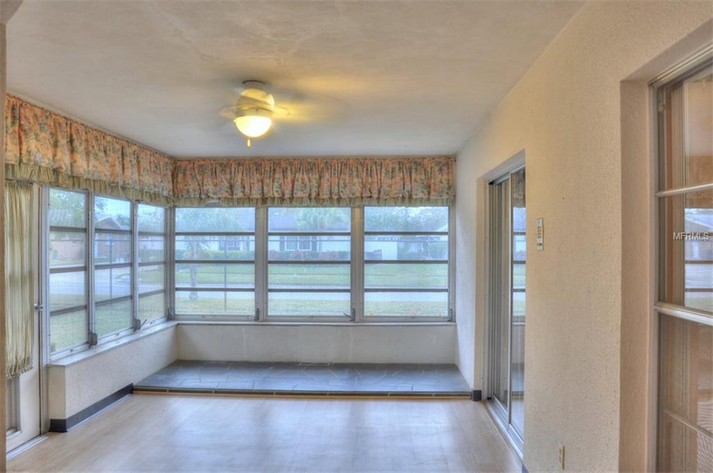 14049 STARBOARD DRIVE, SEMINOLE, Florida 33776, 3 Bedrooms Bedrooms, 6 Rooms Rooms,2 BathroomsBathrooms,Residential,For sale,STARBOARD,U7843652