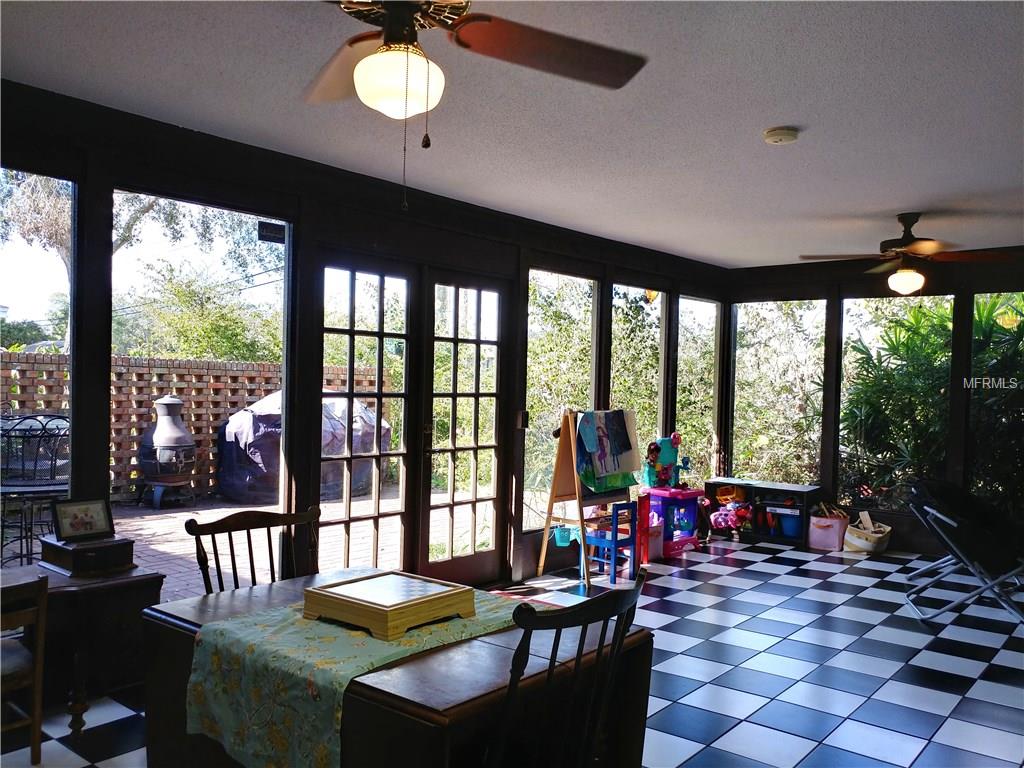 1426 MILLER LANE, LAKELAND, Florida 33801, 3 Bedrooms Bedrooms, 8 Rooms Rooms,2 BathroomsBathrooms,Residential,For sale,MILLER,T2925237