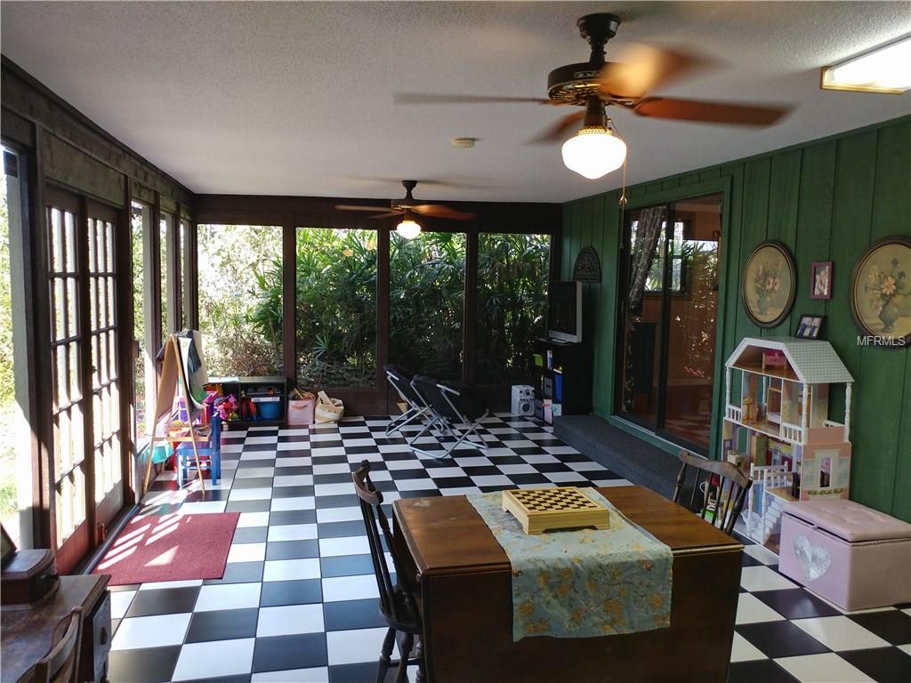 1426 MILLER LANE, LAKELAND, Florida 33801, 3 Bedrooms Bedrooms, 8 Rooms Rooms,2 BathroomsBathrooms,Residential,For sale,MILLER,T2925237