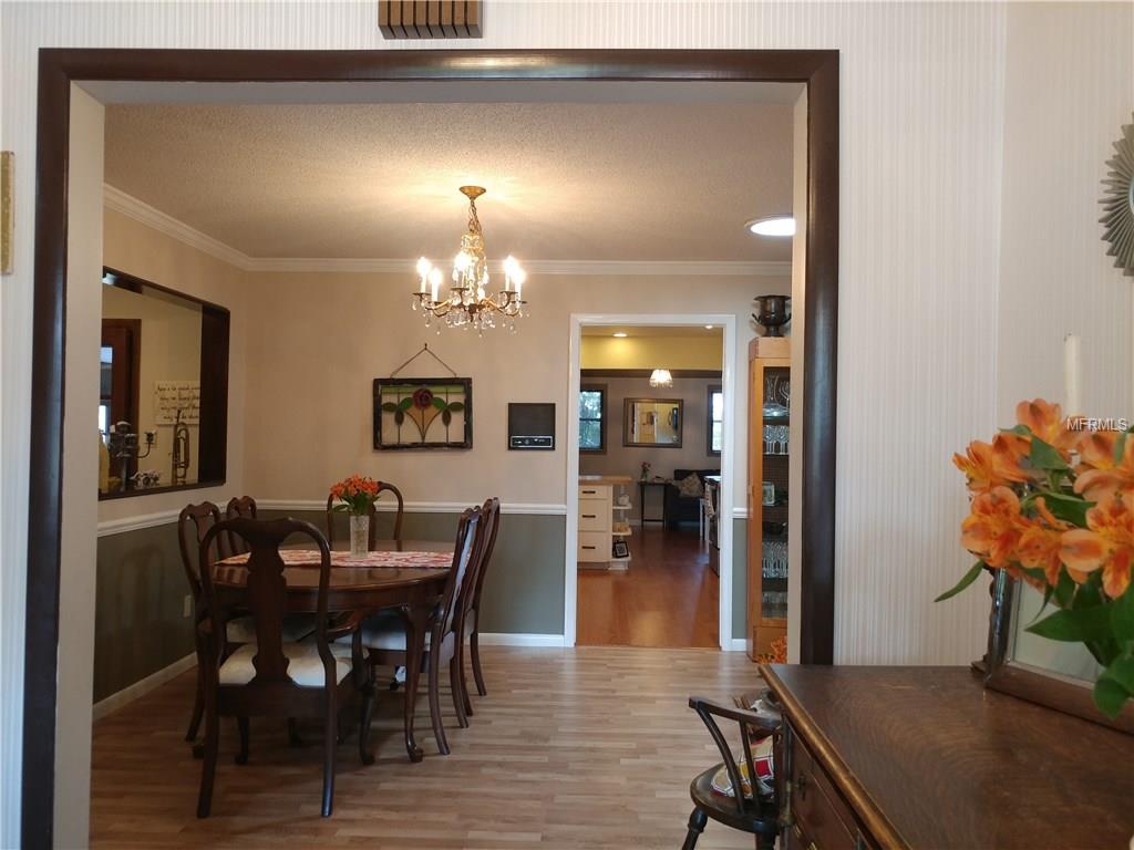 1426 MILLER LANE, LAKELAND, Florida 33801, 3 Bedrooms Bedrooms, 8 Rooms Rooms,2 BathroomsBathrooms,Residential,For sale,MILLER,T2925237