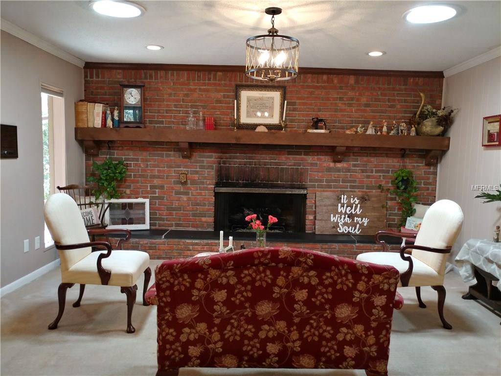 1426 MILLER LANE, LAKELAND, Florida 33801, 3 Bedrooms Bedrooms, 8 Rooms Rooms,2 BathroomsBathrooms,Residential,For sale,MILLER,T2925237