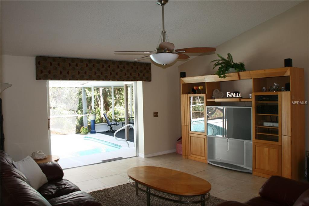 10409 COPPERWOOD DRIVE, NEW PORT RICHEY, Florida 34654, 4 Bedrooms Bedrooms, 6 Rooms Rooms,2 BathroomsBathrooms,Residential,For sale,COPPERWOOD,W7637409