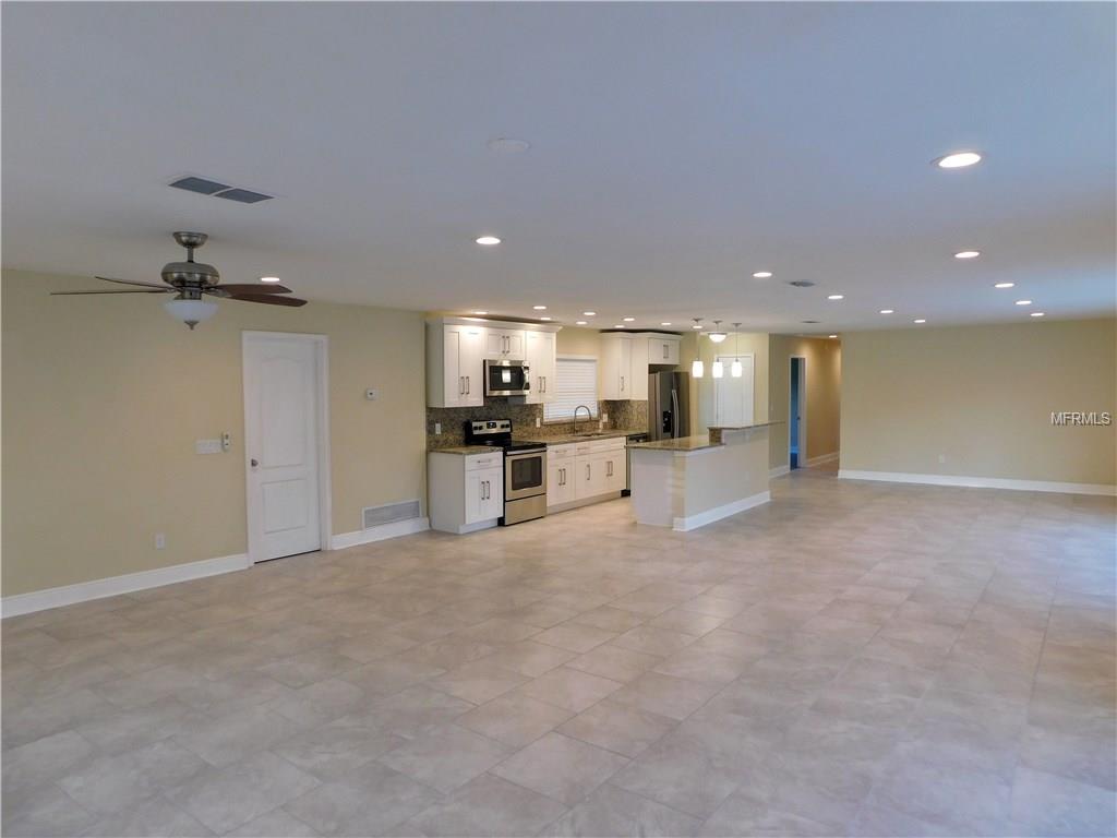 661 CORTEZ CIRCLE, ALTAMONTE SPRINGS, Florida 32714, 4 Bedrooms Bedrooms, 6 Rooms Rooms,3 BathroomsBathrooms,Residential,For sale,CORTEZ,O5560301